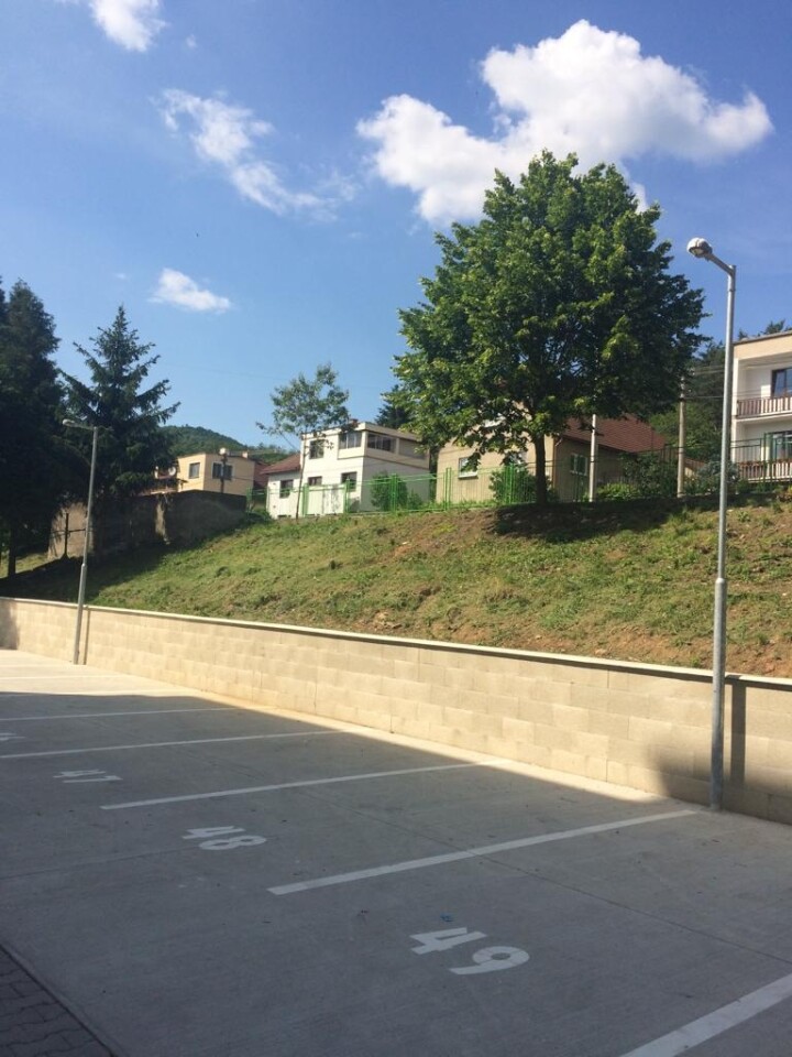 Predaj parkovacieho miesta na Štúrovej ulici v Detve