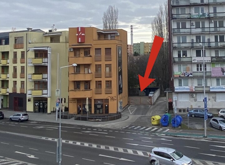 V CENTRE DS podzemné garážové státie na prenájom