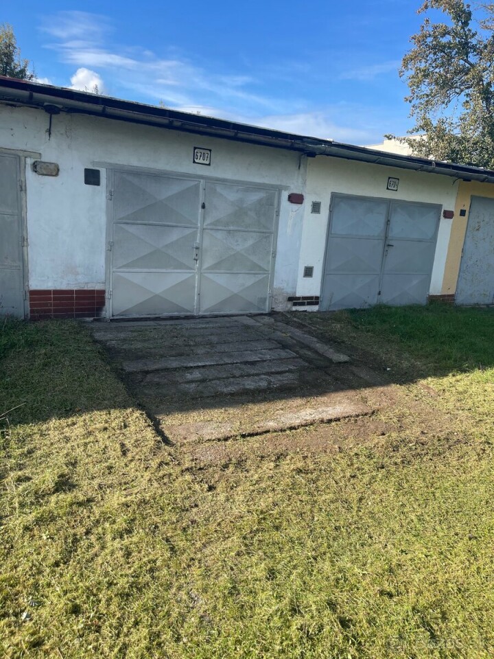 Prenájom garáže na Podháji v Martine