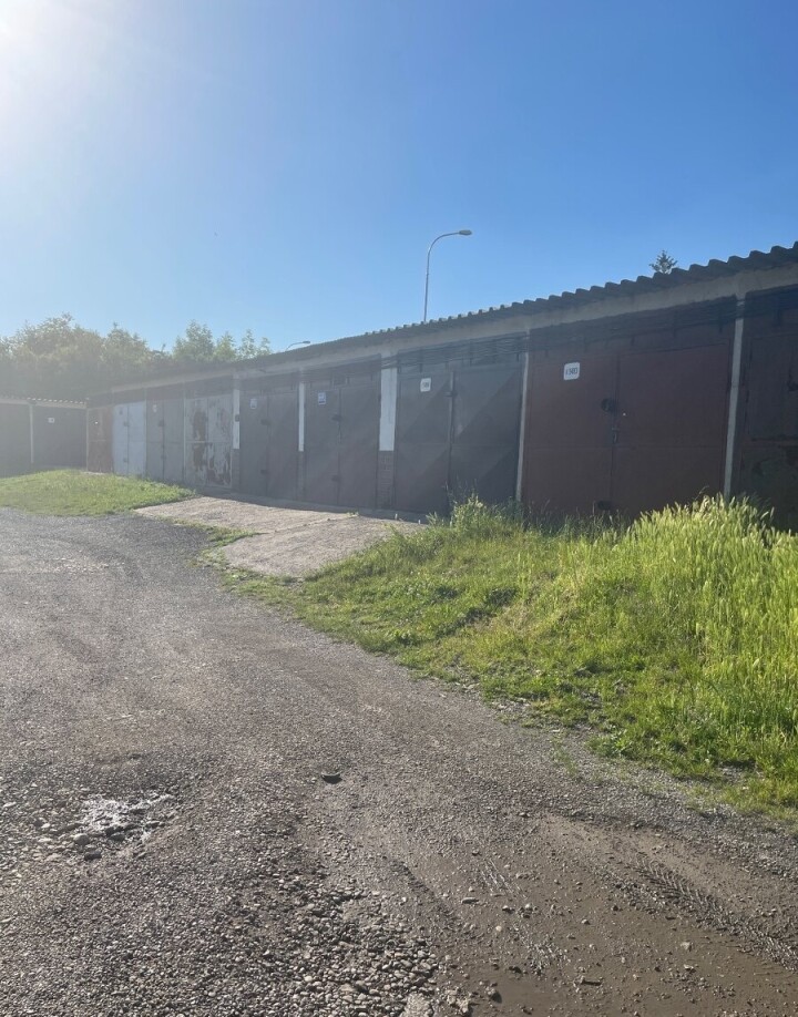 Na predaj radová garáž 18m2 v Košiciach - Západ