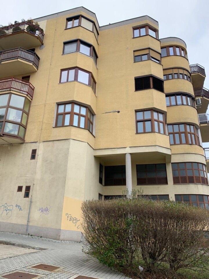 Predaj samostatnej garáže na Hlaváčikovej ul. 35