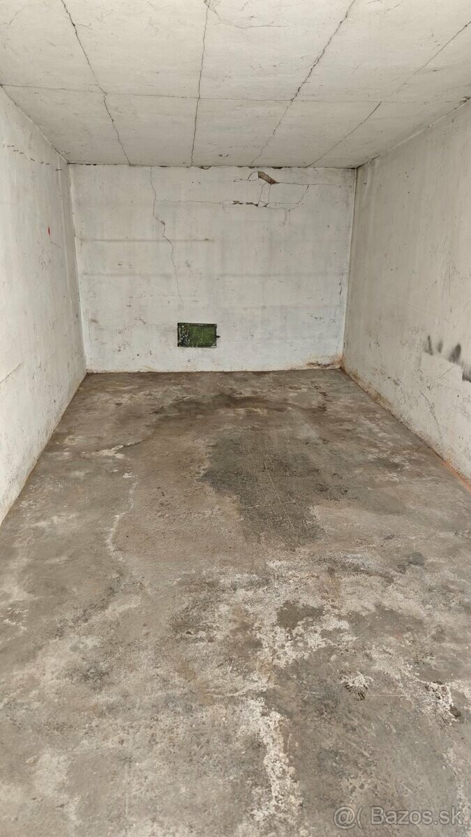 Na predaj garáž na ulici Ľudovíta Stárka