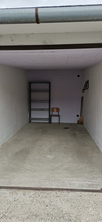 Prenájom garáže v Leviciach