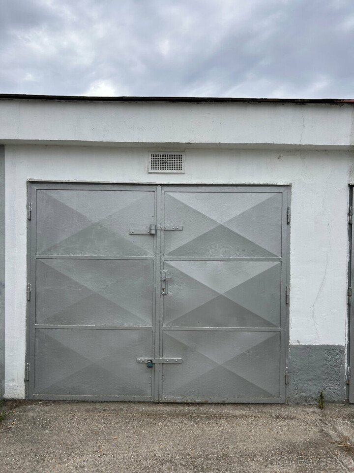 Prenájom garáže na Skalickej ceste s elektrinou