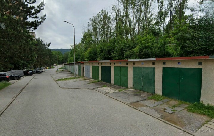 Prenájom garáže na Mládežníckej ulici v BB