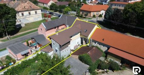 Na predaj priestranná murovaná garáž v Bratislave - Nové Mesto