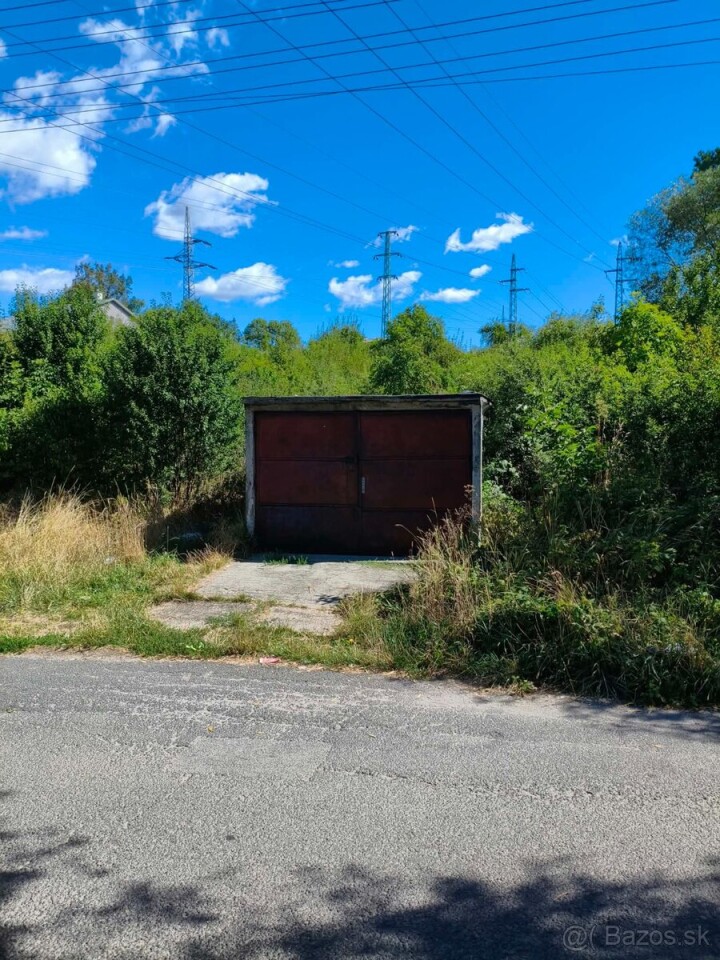 Betónová garáž na predaj v Banskej Bystrici, Cementárenská cesta