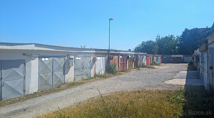 Prenájom garáže v Košiciach - Podhradová, Ďumbierska ulica