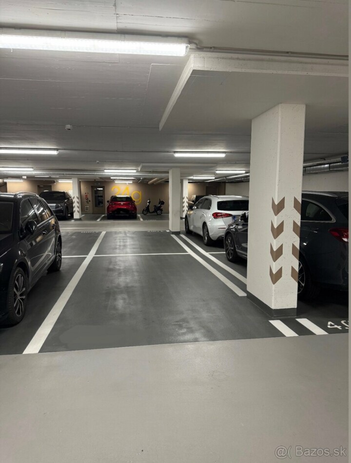 Prenájom parkovacieho miesta v podzemnej garáži, Račianska ulica