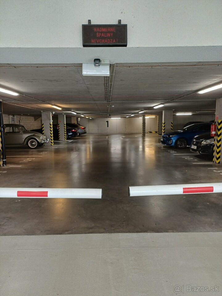Prenájom vnútorného parkovacieho miesta v garáži Matadorka, Petržalka